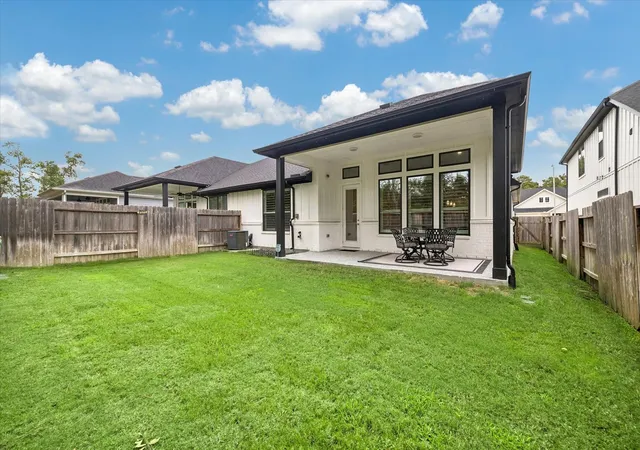 Photo 4 of Townhouse for sale at 16631 Tranquility Grv Dr, Humble, TX 77346 | MLS# 26710432 | Listing updated on 2026-09-12
