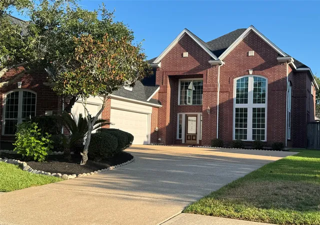 Single family home for sale at 2715 Garden Fls Dr, Manvel, TX 77578 | MLS# 16155081