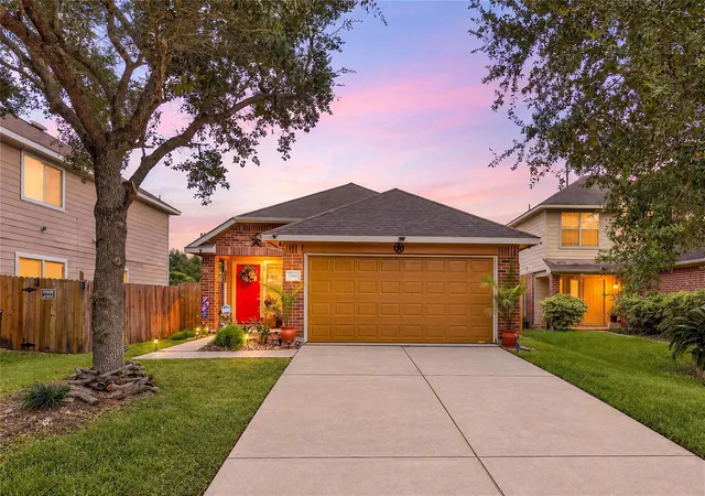 Single family home for sale at 12607 Querida Ct, Houston, TX 77045 | MLS# 6035386