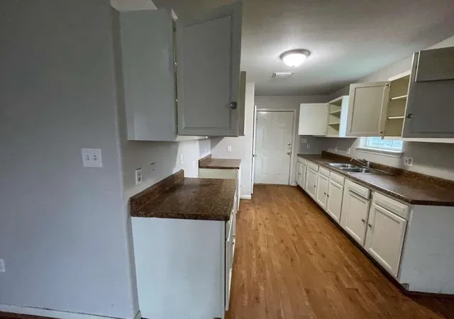 Photo 4 of Single family home for sale at 3220 Iowa St, Baytown, TX 77520 | MLS# 87221754 | Listing updated on 2026-09-09