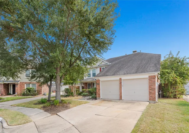 Single family home for sale at 4926 Lake Gladewater Ct, Richmond, TX 77407 | MLS# 83398963