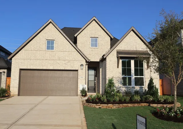 Photo 2 of Single family home for sale at 22611 Ruby Forest Rd, Tomball, TX 77377 | MLS# 23278085 | Listing updated on 2026-09-05
