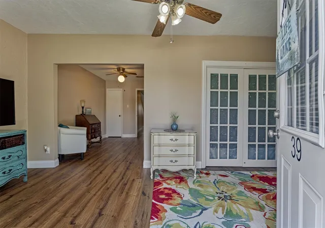 Photo 3 of Sale Pending at 39 Regency Point, Montgomery, TX 77356 | MLS# 96426613 | Listing updated on 2026-09-11