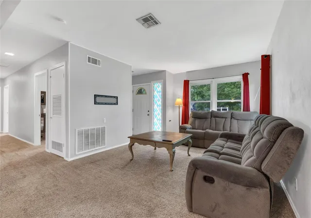 Photo 3 of Single family home for sale at 1226 14th Avenue N, Texas City, TX 77590 | MLS# 92680186 | Listing updated on 2026-09-20