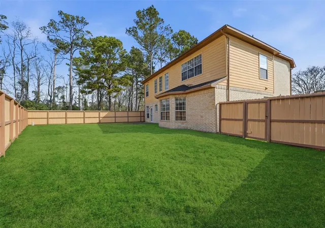 Photo 3 of Single family home for sale at 19103 Olympic Cir, Humble, TX 77346 | MLS# 87637364 | Listing updated on 2026-09-22