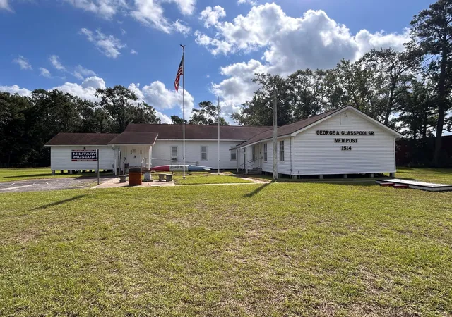 Photo 1 of Single family home for sale at 13634 N Highway 69, Village Mills, TX 77663 | MLS# 88039310 | Listing updated on 2026-09-15