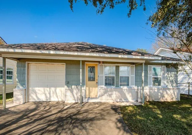 Photo 1 of Single family home for sale at 714 W 7th Street, Freeport, TX 77541 | MLS# 29613002 | Listing updated on 2026-09-09