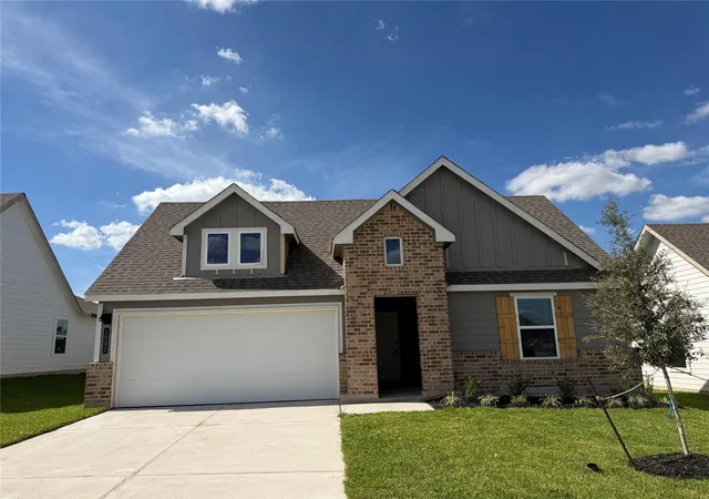 Photo 1 of Single family home for sale at 1002 Legrand St, Brenham, TX 77833 | MLS# 78893966 | Listing updated on 2026-09-22