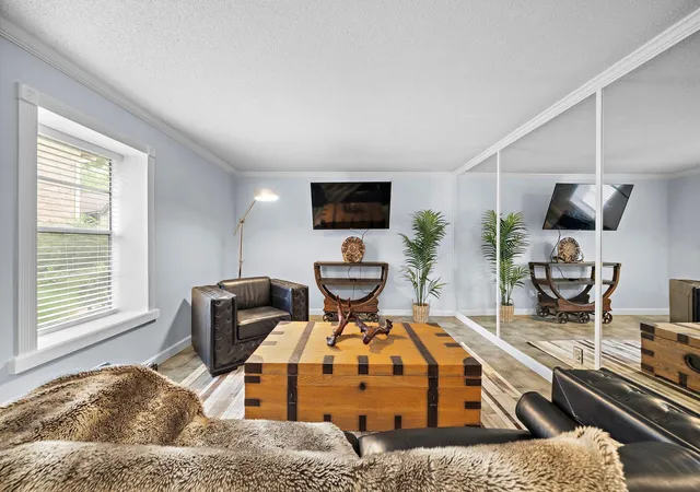 Photo 3 of Condo for sale at 8289 Kingsbrook Rd #173, Houston, TX 77024 | MLS# 7845262 | Listing updated on 2026-09-02