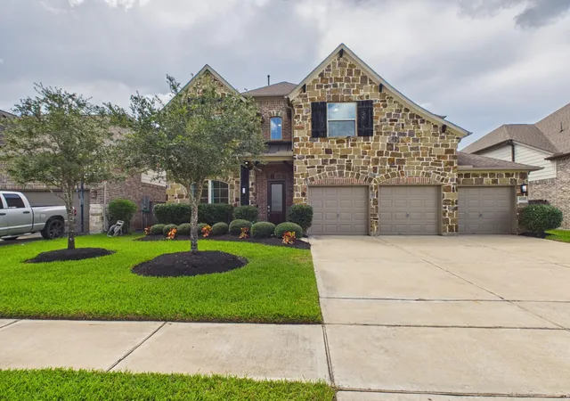 Photo 2 of Sale Pending at 4218 Kestrel Ridge Ct, Manvel, TX 77578 | MLS# 61443028 | Listing updated on 2026-10-04