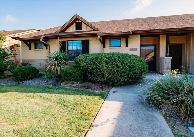 Townhouse for sale at 3340 General Pkwy, College Station, TX 77845 | MLS# 21882975