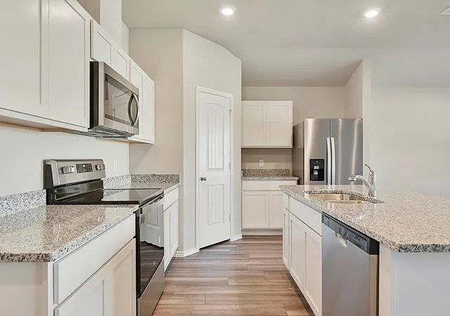 Photo 3 of Single family home for sale at 1616 Navarro Dr, Brenham, TX 77833 | MLS# 38130302 | Listing updated on 2026-09-22