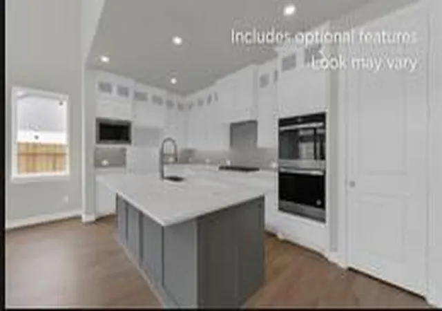 Photo 4 of Single family home for sale at 16275 Sheridan River Trl, Conroe, TX 77302 | MLS# 7436449 | Listing updated on 2026-09-15