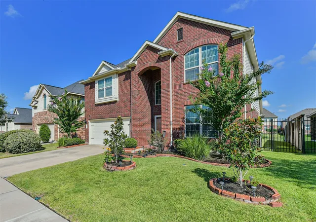 Photo 3 of Single family home for sale at 3806 Pantano Ct, Missouri City, TX 77459 | MLS# 68085943 | Listing updated on 2026-09-04