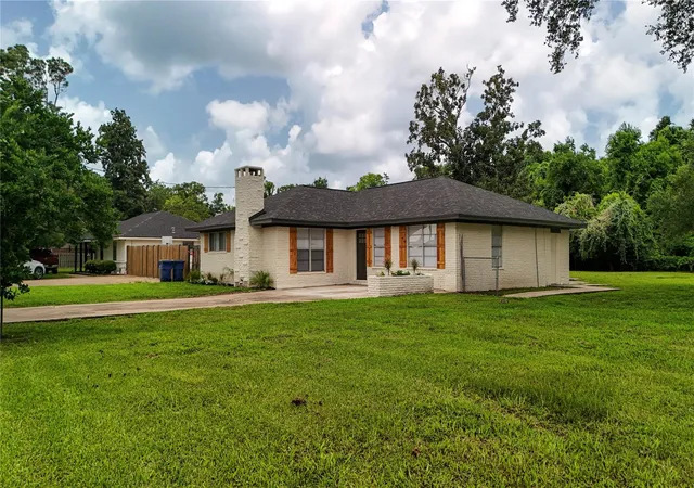Photo 1 of Single family home for sale at 223 Lee Ave, Freeport, TX 77541 | MLS# 89939523 | Listing updated on 2026-09-15