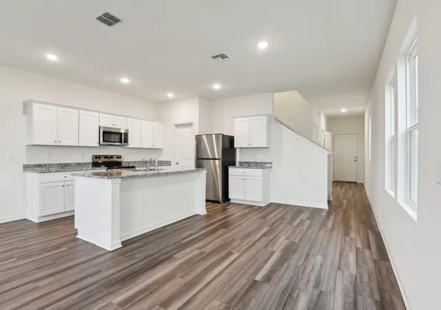 Photo 3 of Single family home for sale at 20411 Arches Rd, Magnolia, TX 77355 | MLS# 98135699 | Listing updated on 2026-09-24