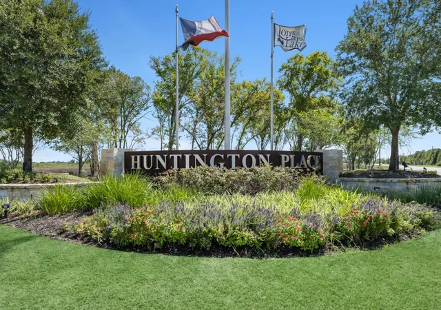 Photo 12 of Single family home for sale at 807 Orchard Vale Rd, Rosharon, TX 77583 | MLS# 42393663 | Listing updated on 2026-09-15