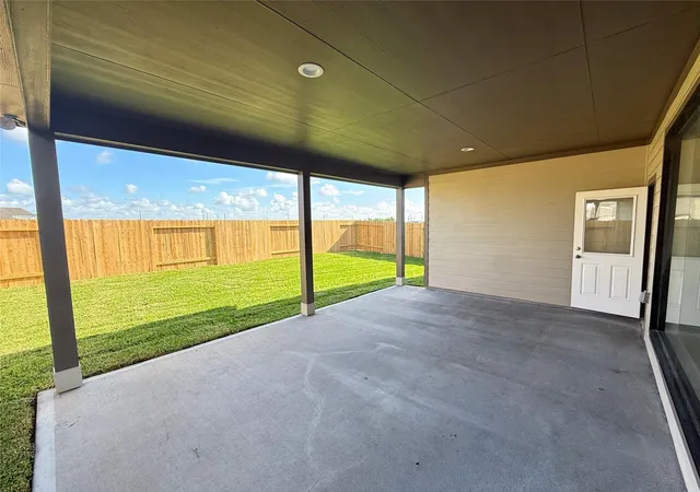 Photo 3 of Single family home for sale at 807 Orchard Vale Rd, Rosharon, TX 77583 | MLS# 42393663 | Listing updated on 2026-09-15