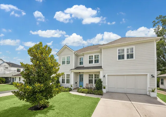 Photo 3 of Single family home for sale at 1235 Thornton Rd, Houston, TX 77018 | MLS# 63505868 | Listing updated on 2026-09-13