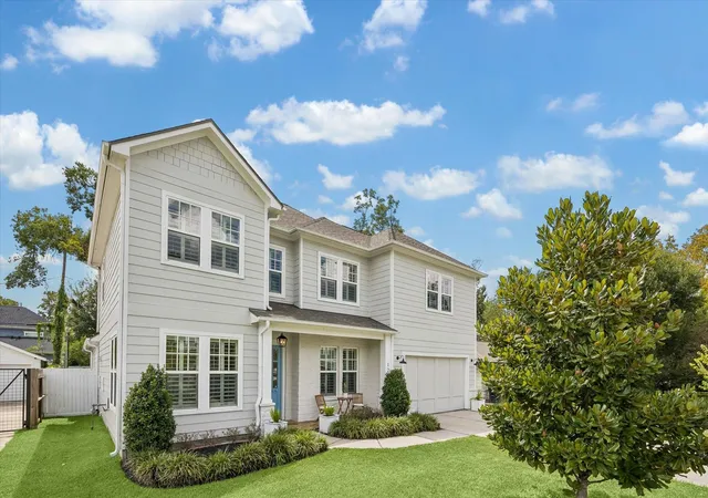 Photo 3 of Single family home for sale at 1235 Thornton Rd, Houston, TX 77018 | MLS# 63505868 | Listing updated on 2026-09-13