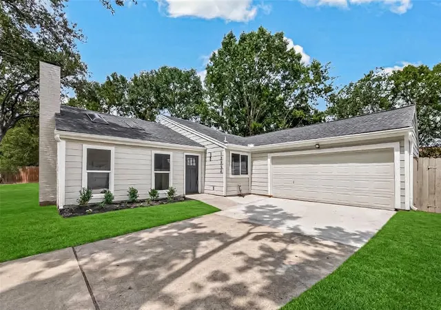 Photo 1 of Single family home for sale at 12238 Briar Forest Dr, Houston, TX 77077 | MLS# 73409598 | Listing updated on 2026-10-03