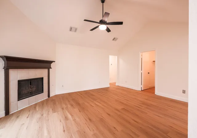 Photo 4 of Single family home for sale at 5226 Chasewood Dr, Bacliff, TX 77518 | MLS# 16298471 | Listing updated on 2026-09-09