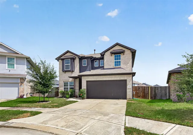 Photo 2 of Single family home for sale at 14210 Alpine Fir Dr, Crosby, TX 77532 | MLS# 37417320 | Listing updated on 2026-10-08