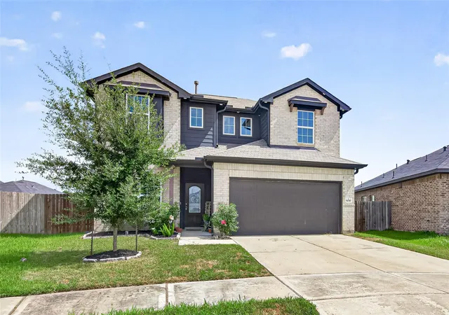 Photo 3 of Single family home for sale at 14210 Alpine Fir Dr, Crosby, TX 77532 | MLS# 37417320 | Listing updated on 2026-10-08