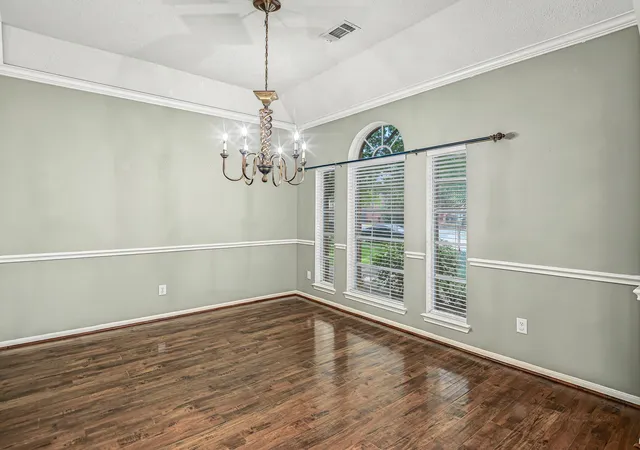 Photo 3 of Sale Pending at 1643 Park Harbor Ests Dr, Houston, TX 77084 | MLS# 16205489 | Listing updated on 2026-09-17