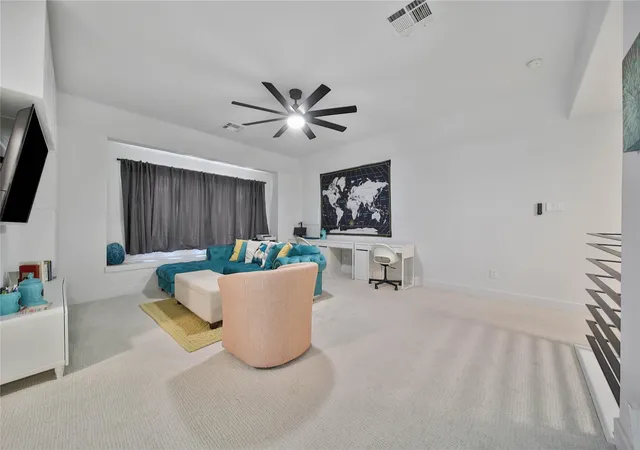 Photo 3 of Single family home for sale at 142 Pronghorn Pl, Montgomery, TX 77316 | MLS# 72133508 | Listing updated on 2026-09-27