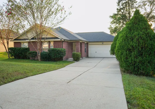 Photo 1 of Single family home for sale at 14091 Running Bear Dr, Willis, TX 77378 | MLS# 86185597 | Listing updated on 2026-09-08