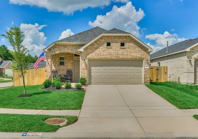 Photo 1 of Single family home for sale at 27087 Grey Fox Run, Magnolia, TX 77354 | MLS# 13551114 | Listing updated on 2026-10-08