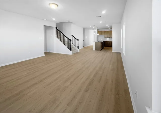 Photo 4 of Single family home for sale at 1941 E Riverside Cir, Dayton, TX 77535 | MLS# 93001690 | Listing updated on 2026-09-23