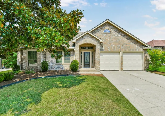 Photo 1 of Single family home for sale at 1205 Byp Vista Dr, Deer Park, TX 77536 | MLS# 35777345 | Listing updated on 2026-09-24
