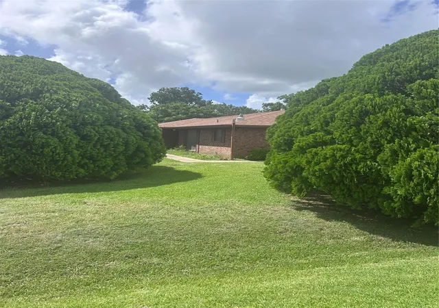 Photo 13 of Single family home for sale at 279 4th Street N, Van Vleck, TX 77482 | MLS# 78273080 | Listing updated on 2026-10-02