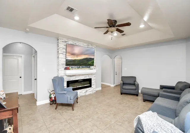 Photo 4 of Sale Pending at 314 County Rd 6881 N, Dayton, TX 77535 | MLS# 83659130 | Listing updated on 2026-10-08