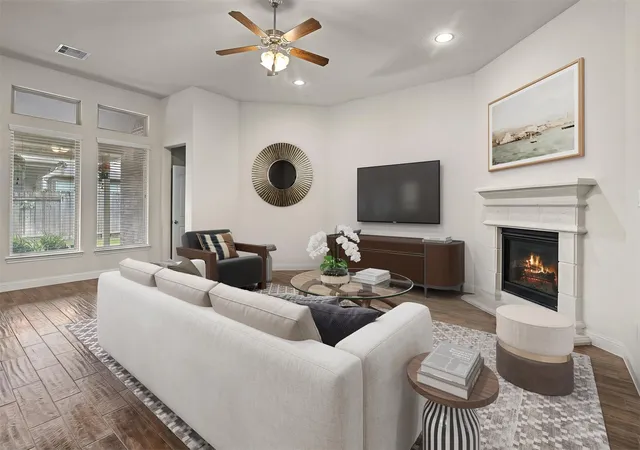 Photo 3 of Sale Pending at 4103 Browns Forest Dr, Houston, TX 77084 | MLS# 41618306 | Listing updated on 2026-09-17