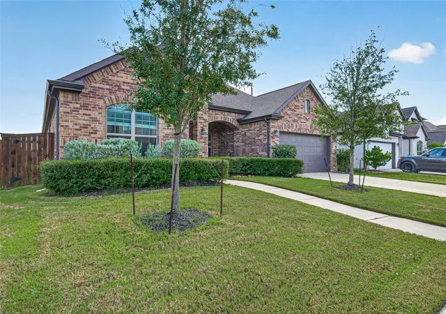 Photo 3 of Single family home for sale at 5814 Lavaca Ln, Manvel, TX 77578 | MLS# 29751726 | Listing updated on 2026-10-03