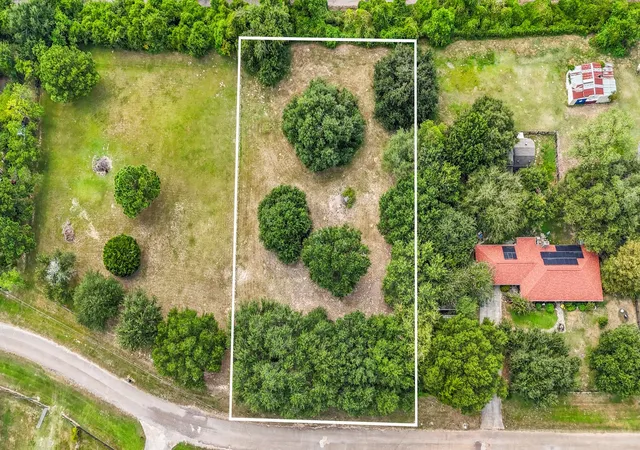 Photo 2 of Sale Pending at 0 Robeck St, Tomball, TX 77377 | MLS# 68489679 | Listing updated on 2026-09-10
