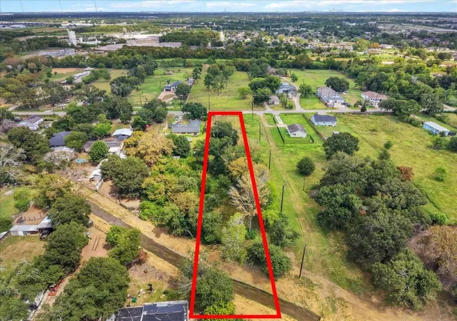 Photo 4 of Land for sale at 542 N Pine St, Rosharon, TX 77583 | MLS# 88144111 | Listing updated on 2026-09-02