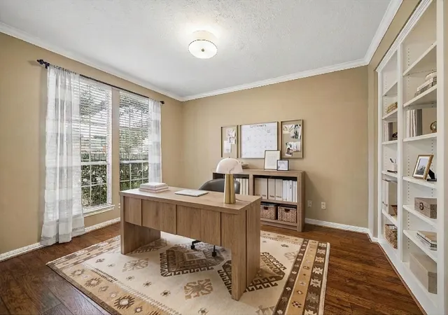 Photo 3 of Single family home for sale at 5310 Summerland Ridge Ct, Houston, TX 77041 | MLS# 23474215 | Listing updated on 2026-09-05