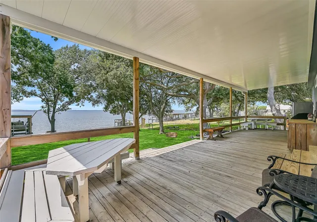 Photo 3 of Single family home for sale at 280 Nugent Dr, Livingston, TX 77351 | MLS# 65507634 | Listing updated on 2026-09-03