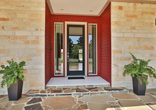 Photo 3 of Single family home for sale at 32118 River Park Dr, Magnolia, TX 77355 | MLS# 60177328 | Listing updated on 2026-09-12