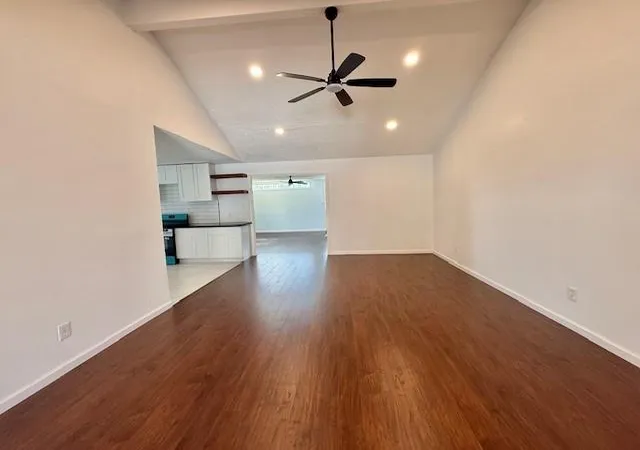 Photo 3 of Single family home for sale at 501 Valley Brk Dr, La Porte, TX 77571 | MLS# 31715759 | Listing updated on 2026-09-23