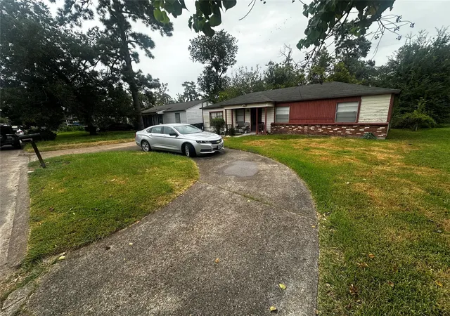 Photo 4 of Single family home for sale at 6515 Hartwick Rd, Houston, TX 77016 | MLS# 46181520 | Listing updated on 2026-09-03
