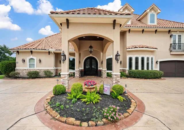 Photo 4 of Single family home for sale at 13419 Kluge Cor Ln, Cypress, TX 77429 | MLS# 89185468 | Listing updated on 2026-09-11