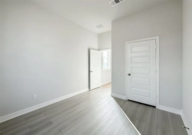 Photo 3 of Single family home for sale at 9411 Coleraine Ct, Tomball, TX 77375 | MLS# 91504726 | Listing updated on 2026-09-04