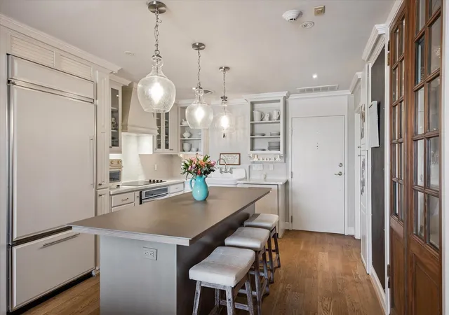 Photo 1 of Condo for sale at 2929 Buffalo Speedway #A909, Houston, TX 77098 | MLS# 34234400 | Listing updated on 2026-09-23