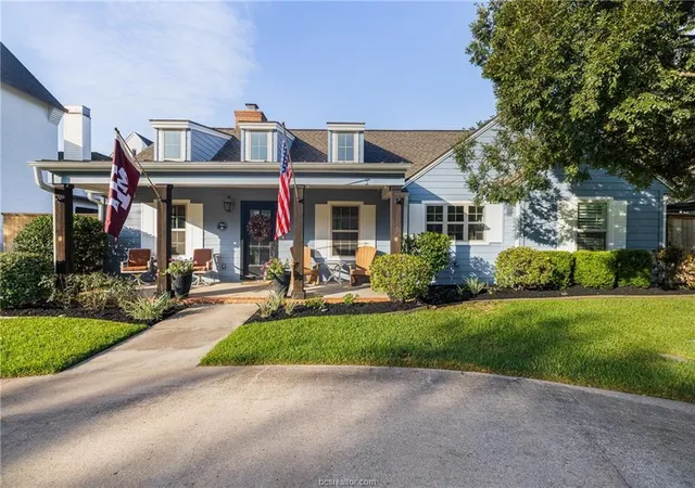 Photo 3 of Sale Pending at 208 Pershing Ave, College Station, TX 77840 | MLS# 13995290 | Listing updated on 2026-09-25