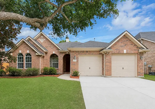 Photo 2 of Single family home for sale at 21123 Dover Park Ln, Katy, TX 77450 | MLS# 30331090 | Listing updated on 2026-09-05